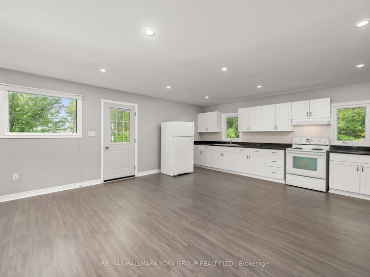 3554 John Street, Ramara, ON, L0K 1B0 - 7