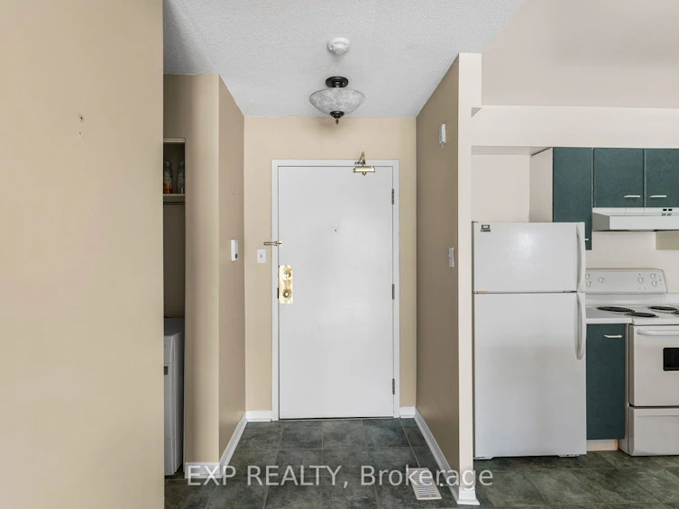 202-120 Bell Farm Road, Barrie, ON, L4M 6J2 - 5