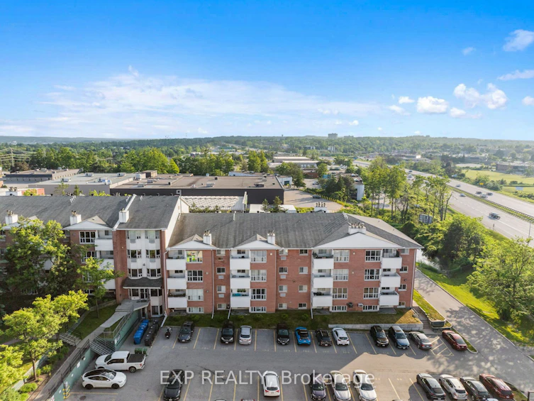 202-120 Bell Farm Road, Barrie, ON, L4M 6J2