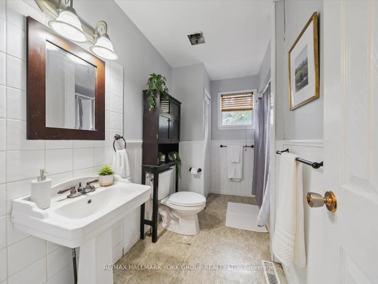 6 Glenecho Drive, Barrie, ON, L4M 4J3 - 23