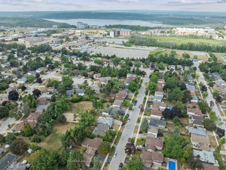6 Glenecho Drive, Barrie, ON, L4M 4J3 - 41