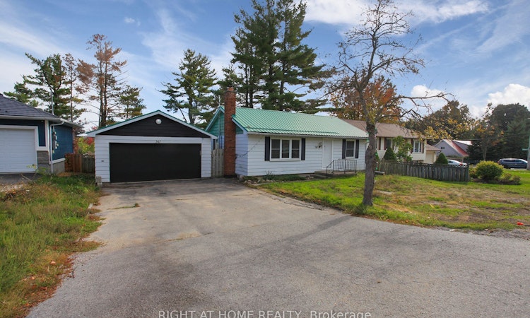 387 Edgehill Drive