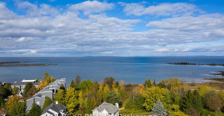 50 Trott Boulevard, Collingwood, ON, L9Y 5B6