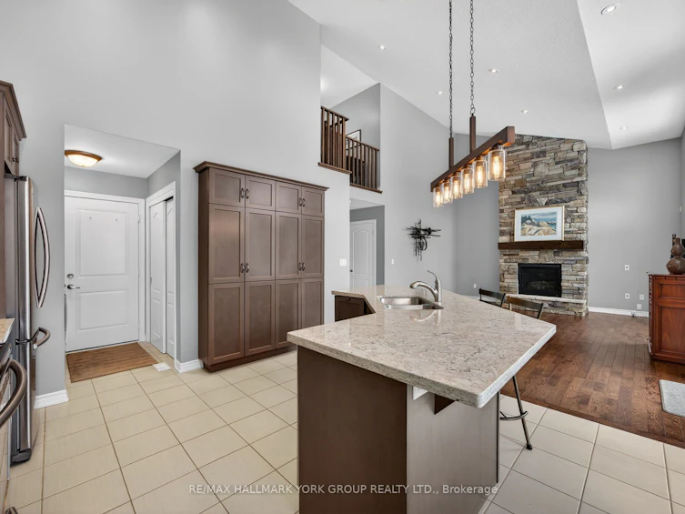 23 Robbie Way, Collingwood, ON, L9Y 5H9 - 13