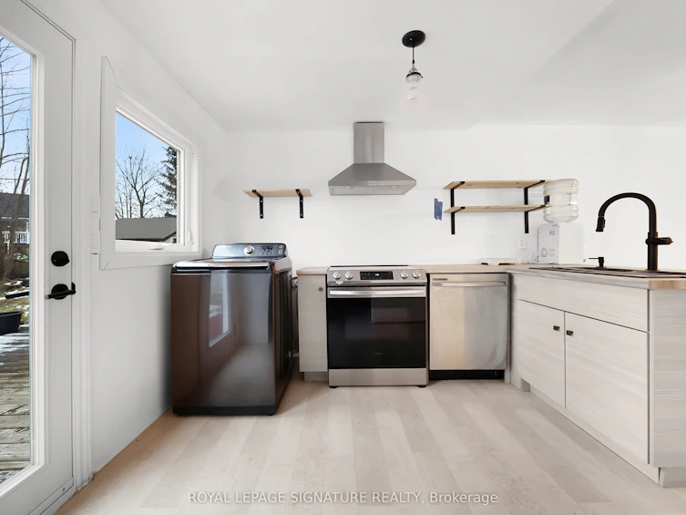 20 Sandell Street, Collingwood, ON, L9Y 3Z1 - 6