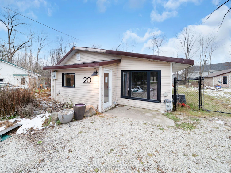 20 Sandell Street, Collingwood, ON, L9Y 3Z1