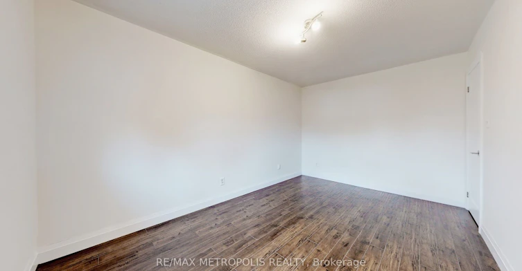 MAIN-17 Porritt Street, Barrie, ON, L4N 6Y5 - 27
