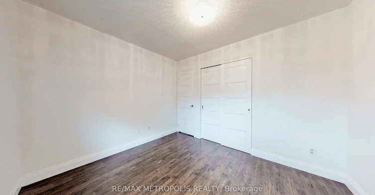 MAIN-17 Porritt Street, Barrie, ON, L4N 6Y5 - 25