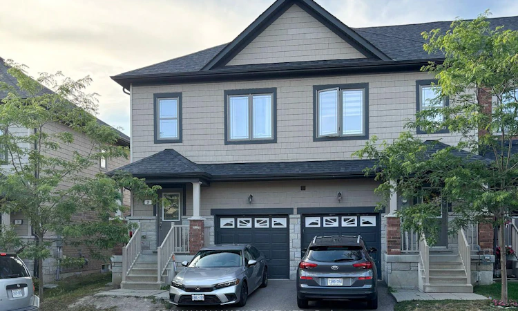 28 Deneb Street