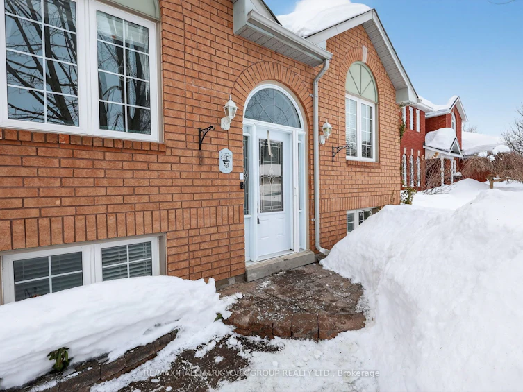 29 Ashton Street, Orillia, ON, L3V 7V5 - 4