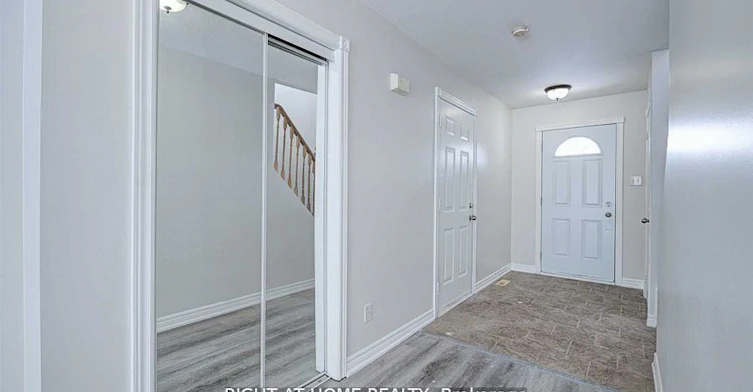 Main-146 Cheltenham Road, Barrie, ON, L4M 6S6 - 7