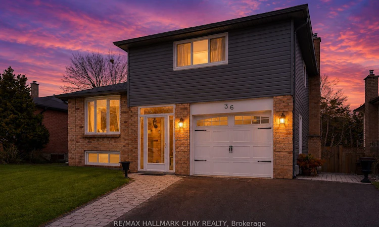 36 Ridgeway Avenue