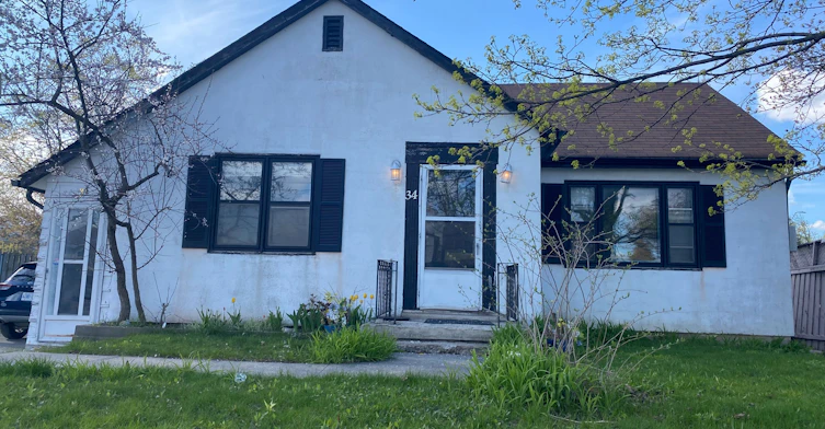 34 Cundles Road E, Barrie, ON, L4M 2Z5