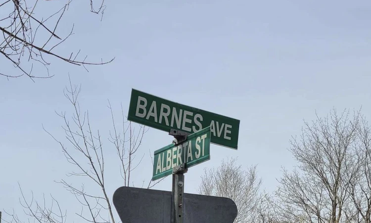 555 Barnes Avenue