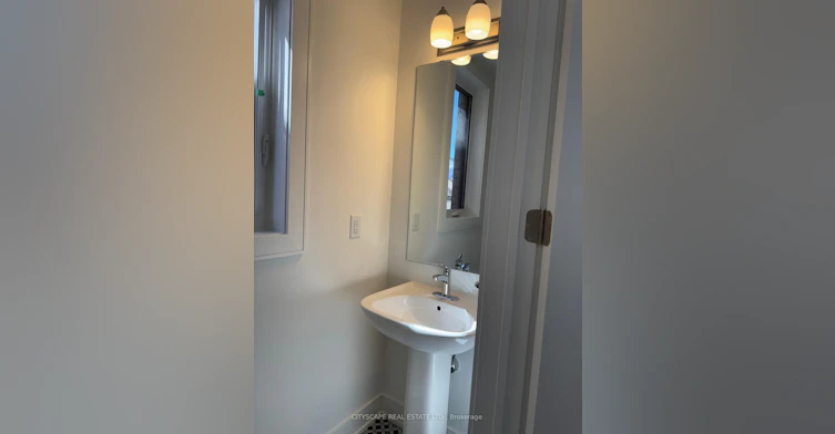 38 Suzuki Street, Barrie, ON, L9J 0Y8 - 3