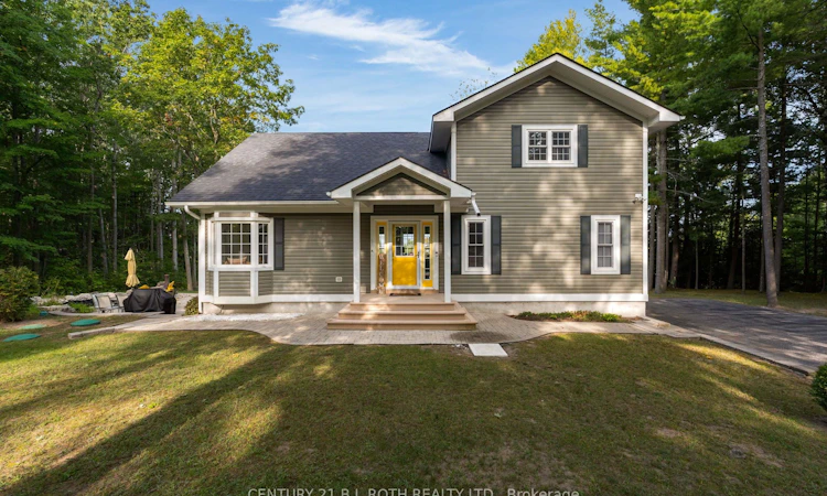 2710 Portage Trail