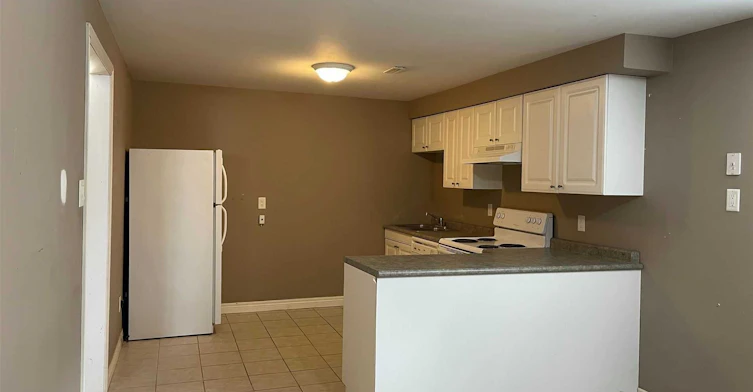 Lower-23 Loon Avenue, Barrie, ON, L4N 8W6 - 6