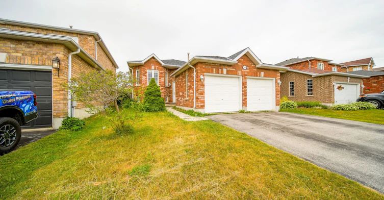114 Bird Street, Barrie, ON, L4N 0W6 - 4