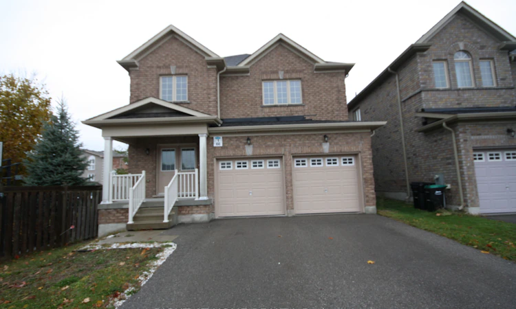 66 White Crescent