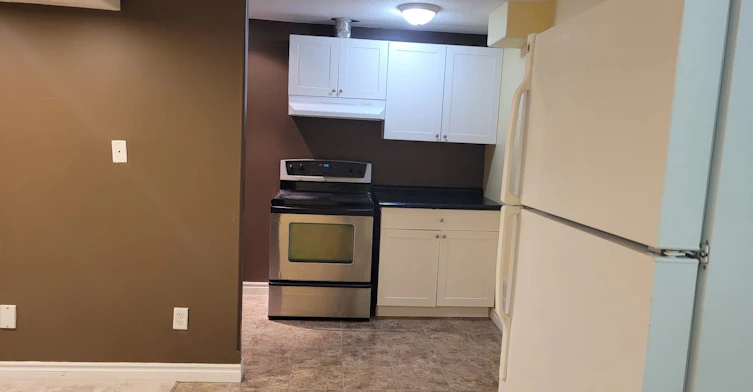 11 Silver Maple Crescent, Barrie, ON, L4N 0Y4 - 3