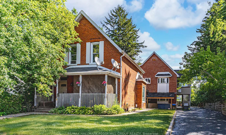 81 Innisfil Street