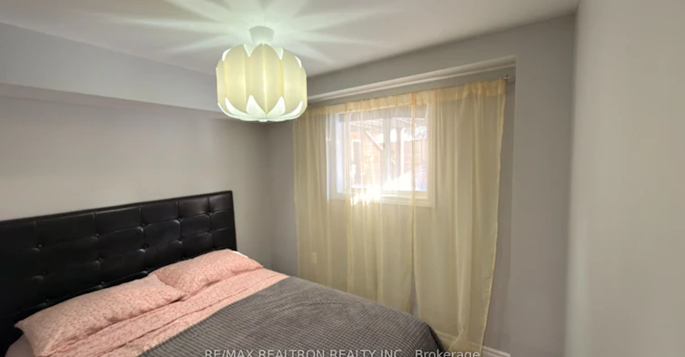 2 Pass Court, Barrie, ON, L4N 5R9 - 7