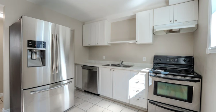 Lower-67 Iris Drive, Wasaga Beach, ON, L9Z 2A5 - 2
