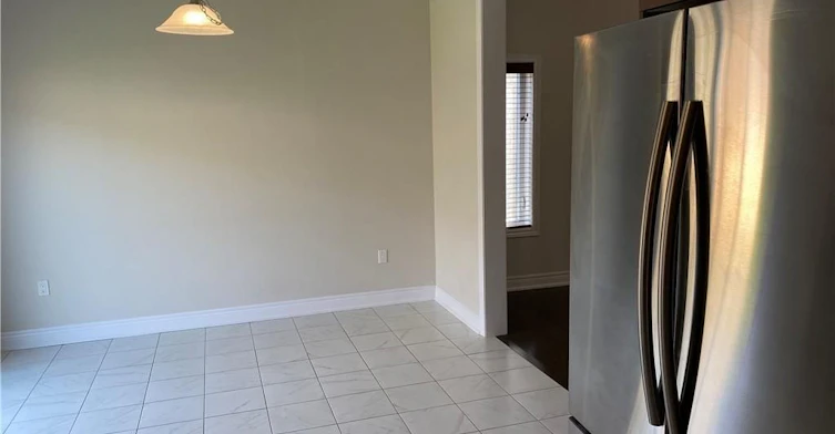 201 Collins Street, Collingwood, ON, L9Y 4T8 - 9