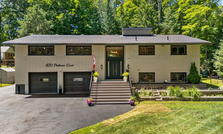 470 Parkview Court