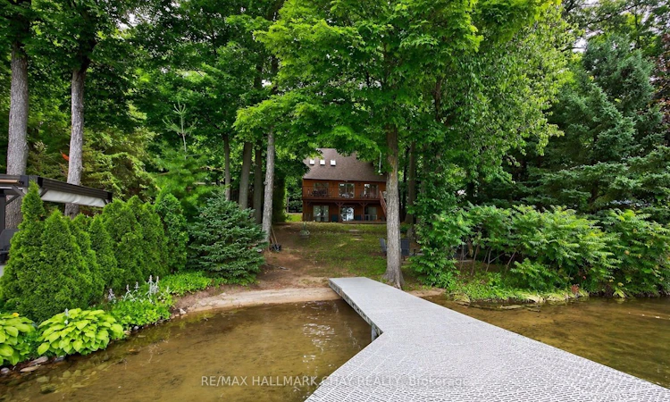 176 Farlain Lake Road E