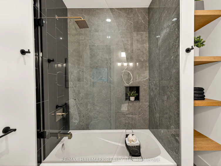 404 Cox Mill Road, Barrie, ON, L4N 3W9 - 37