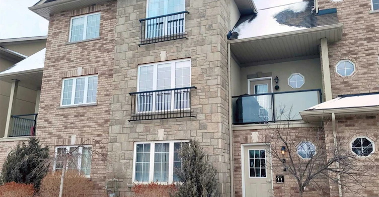 4-53 Ferndale Drive S, Barrie, ON, L4N 5W9 - 2