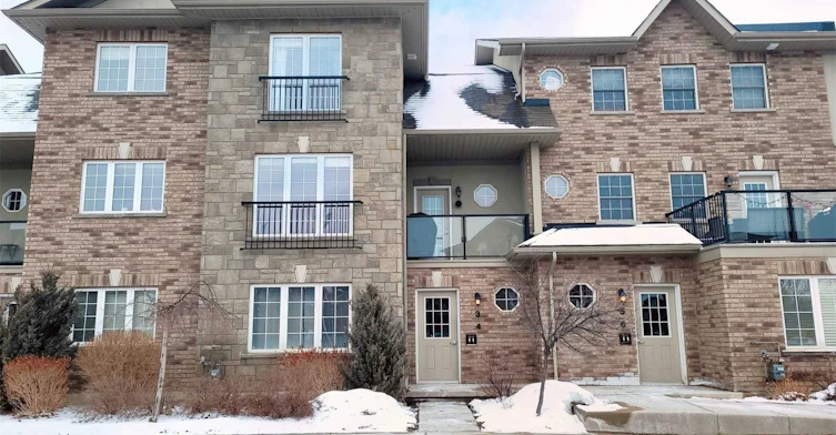 4-53 Ferndale Drive S, Barrie, ON, L4N 5W9