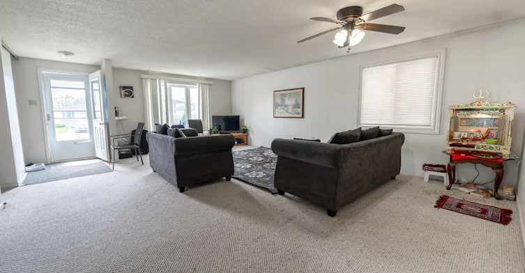 6 Hickling Trail, Barrie, ON, L4M 5V7 - 7
