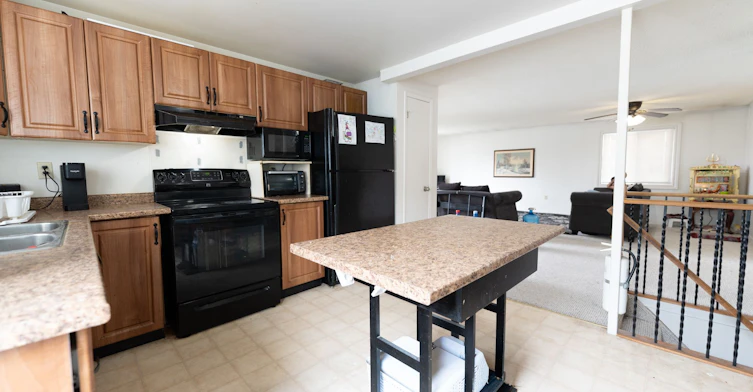 6 Hickling Trail, Barrie, ON, L4M 5V7 - 11