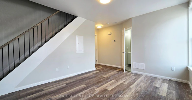 4-44 Front Street S, Orillia, ON, L3V 4S3 - 4