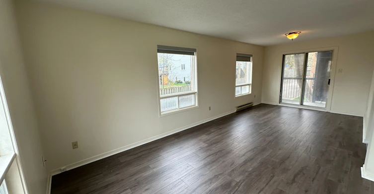 102-80 Grove Street E, Barrie, ON, L4M 2P1 - 11