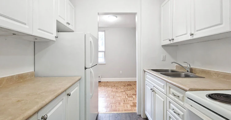 100-37 Peel Street, Barrie, ON, L4M 3L1 - 5