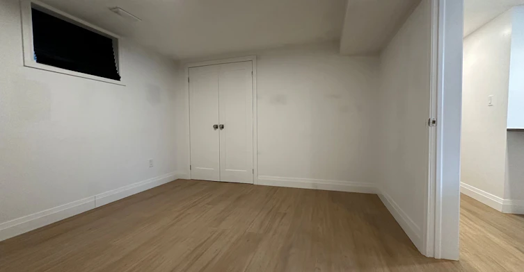 BASEMENT-36 Queen Street, Barrie, ON, L4M 1Z1 - 8