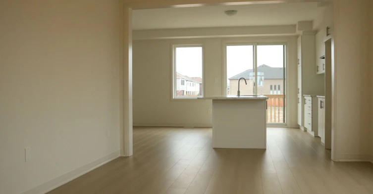 37 Stockholm Road, Barrie, ON, L9S 2Z8 - 7