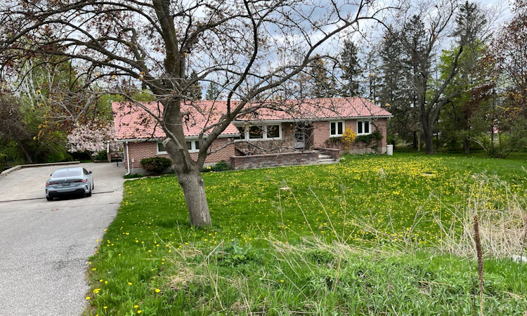 595 Big Bay Point Road E