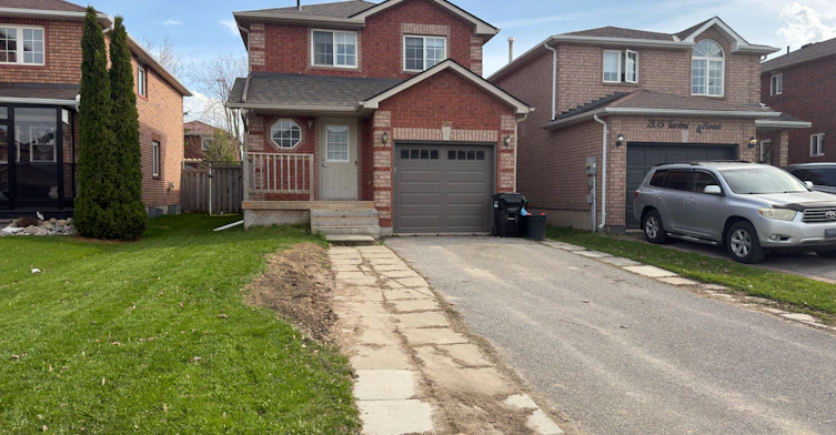 207 Tunbridge Road, Barrie, ON, L4M 6R6