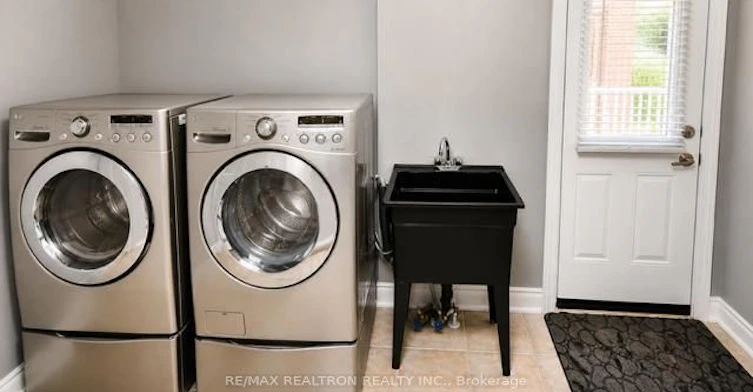 100 Sun King Crescent, Barrie, ON, L4M 0E6 - 17