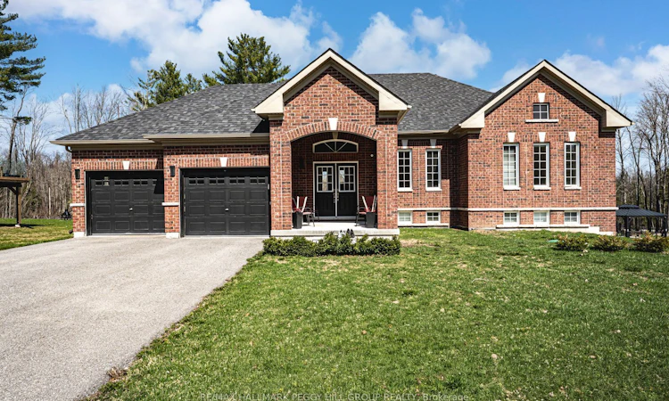 82 Diamond Valley Drive