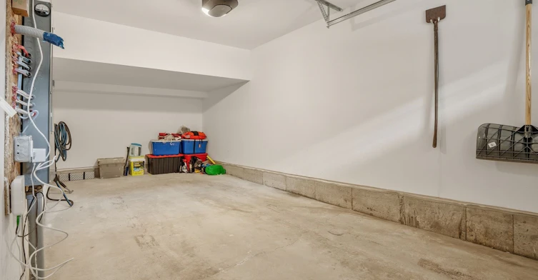 97 Pearen Lane, Barrie, ON, L9J 1A4 - 3
