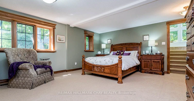 1084 Coughlin Road W, Springwater, ON, L9X 1B1 - 12