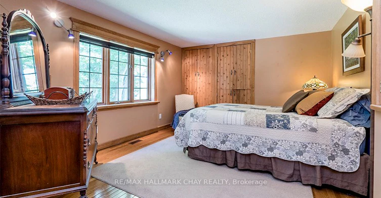 1084 Coughlin Road W, Springwater, ON, L9X 1B1 - 16