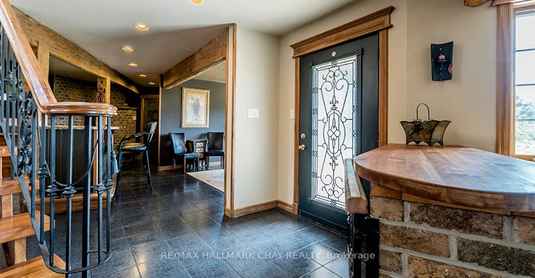 1084 Coughlin Road W, Springwater, ON, L9X 1B1 - 6