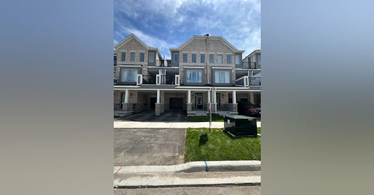 40 Ennerdale Street, Barrie, ON, L9J 0Z7