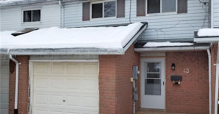 43 Barrett Crescent, Barrie, ON, L4N 5A4